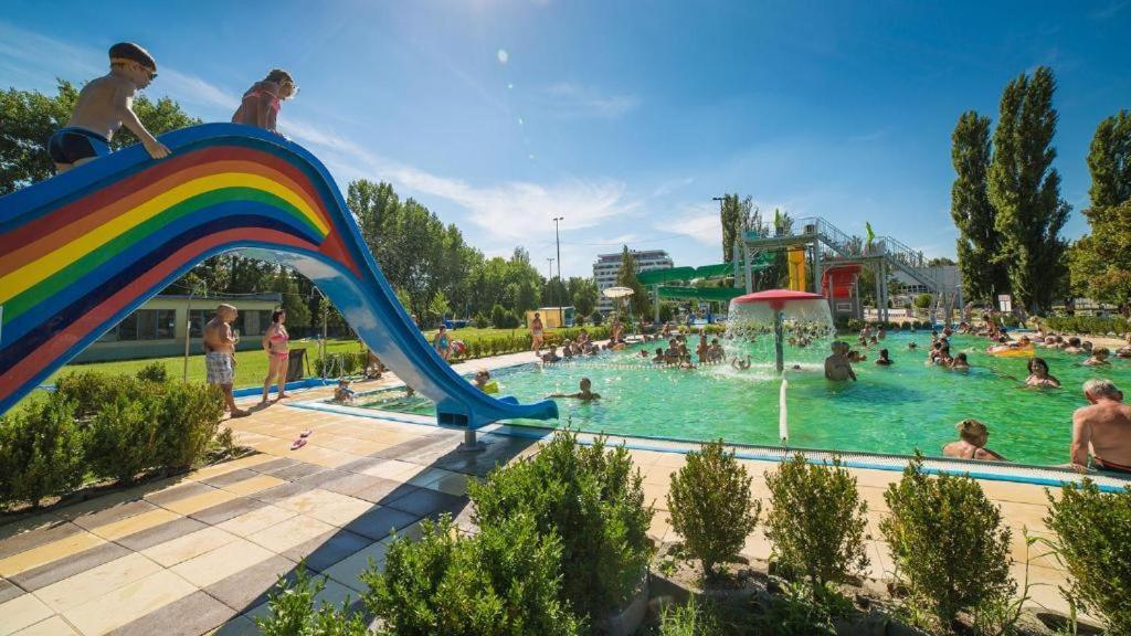 Apartman Anna Komárno Exterior foto